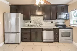 5249 NE 4th Terrace, Oakland Park, FL 33334 - Photo 7