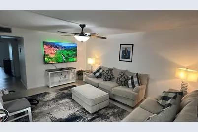 3004 N Exeter A #3004 A, Boca Raton, FL 33434 - Photo 3