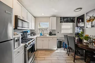 924 McIntosh St, West Palm Beach, FL 33405 - Photo 11