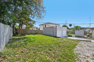 924 McIntosh St, West Palm Beach, FL 33405 - Photo 27