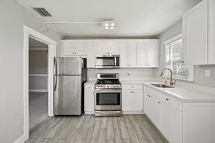 924 McIntosh St, West Palm Beach, FL 33405 - Photo 25
