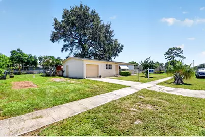 1572 Woodland Avenue, West Palm Beach, FL 33415 - Photo 39