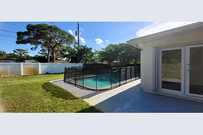 4330 SW 10th Street, Plantation, FL 33317 - Photo 17