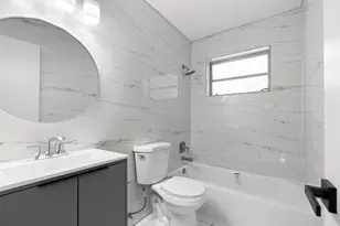 6125 SW 48th Ct, Davie, FL 33314 - Photo 5