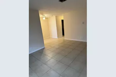 220 Croton Avenue #210, Lantana, FL 33462 - Photo 5