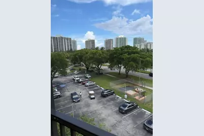 3475 N Country Club Drive #508, Aventura, FL 33180 - Photo 15