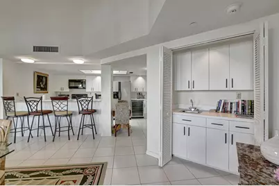100 SE 5th Avenue #504, Boca Raton, FL 33432 - Photo 13