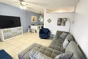 725 SW 11th Ave, Hallandale Beach, FL 33009 - Photo 1