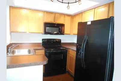 700 Executive Center Drive #25, West Palm Beach, FL 33401 - Photo 3