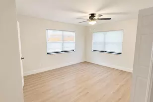 913 N 18th St, Fort Pierce, FL 34950 - Photo 11