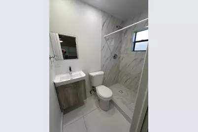 913 N 18th Street, Fort Pierce, FL 34950 - Photo 15