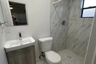 913 N 18th St, Fort Pierce, FL 34950 - Photo 15