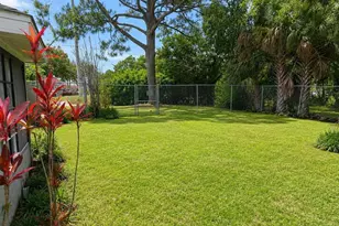 2411 SE Morningside Blvd, Port Saint Lucie, FL 34952 - Photo 5
