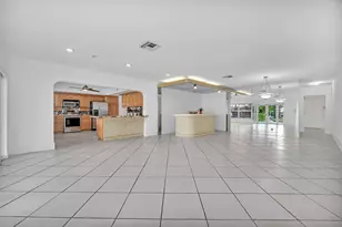2427 Sea Island Dr, Fort Lauderdale, FL 33301 - Photo 19