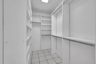 2427 Sea Island Dr, Fort Lauderdale, FL 33301 - Photo 25