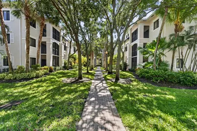 3022 Alcazar Place #301, Palm Beach Gardens, FL 33410 - Photo 1