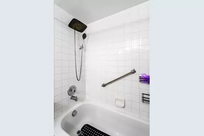 7579 NW 79th Avenue #204, Tamarac, FL 33321 - Photo 11