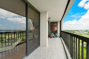 2450 Presidential Way, West Palm Beach, FL 33401 - Photo 25