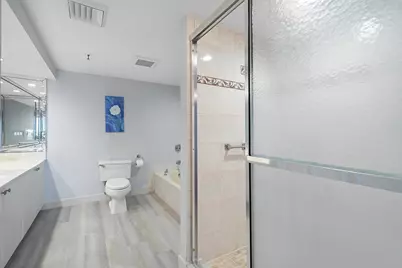 2450 Presidential Way #1606, West Palm Beach, FL 33401 - Photo 17