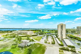 2450 Presidential Way, West Palm Beach, FL 33401 - Photo 27