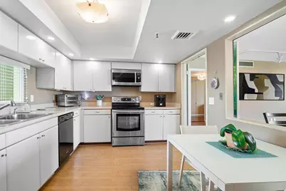 2450 Presidential Way #1606, West Palm Beach, FL 33401 - Photo 11
