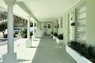 427 SW 18th Ave, Fort Lauderdale, FL 33312 - Photo 13