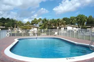 425 SW 18th Ave, Fort Lauderdale, FL 33312 - Photo 13