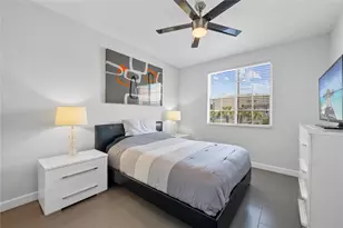 240 NE 2nd St, Delray Beach, FL 33444 - Photo 1