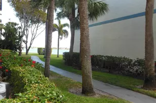 728 Executive Center Dr, West Palm Beach, FL 33401 - Photo 17