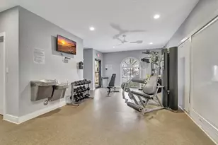 728 Executive Center Dr, West Palm Beach, FL 33401 - Photo 25