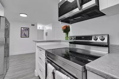 545 Trace Circle #101, Deerfield Beach, FL 33441 - Photo 5
