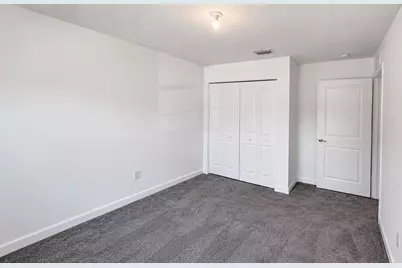 4414 Hemlock Drive, Riviera Beach, FL 33410 - Photo 19