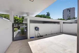 2435 Presidential Way, West Palm Beach, FL 33401 - Photo 51
