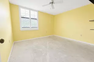 3540 Whitehall Dr, West Palm Beach, FL 33401 - Photo 7