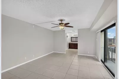 744 Springdale Circle, Palm Springs, FL 33461 - Photo 29