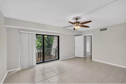 744 Springdale Circle, Palm Springs, FL 33461 - Photo 31