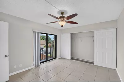 744 Springdale Circle, Palm Springs, FL 33461 - Photo 25