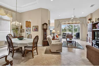 7276 Demedici Circle, Delray Beach, FL 33446 - Photo 11