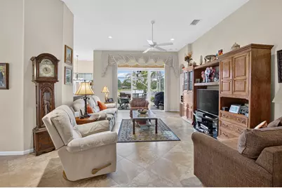 7276 Demedici Circle, Delray Beach, FL 33446 - Photo 13