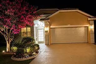 822 NW Sorrento Ln, Port Saint Lucie, FL 34986 - Photo 1
