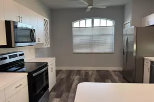 822 NW Sorrento Ln, Port Saint Lucie, FL 34986 - Photo 11