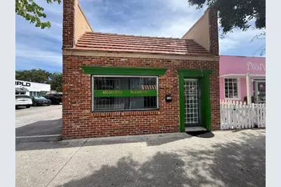 530 Northwood Road, West Palm Beach, FL 33407 - Photo 1