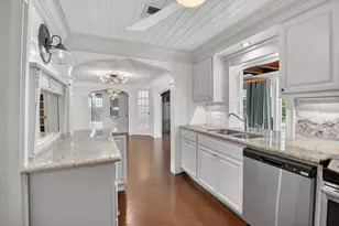 105 NW 8th Pl, Boynton Beach, FL 33426 - Photo 11