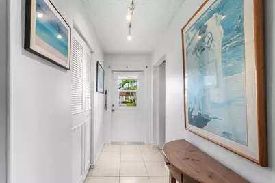 687 Marlboro Oval #A, Lake Worth, FL 33467 - Photo 3
