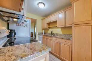 4851 NW 26th Ct, Lauderdale Lakes, FL 33313 - Photo 9