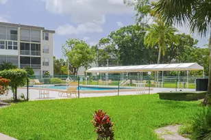 4851 NW 26th Ct, Lauderdale Lakes, FL 33313 - Photo 25