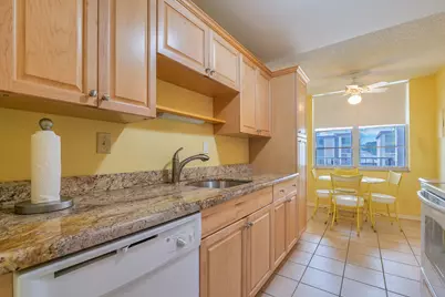 4851 NW 26th Court #344, Lauderdale Lakes, FL 33313 - Photo 11