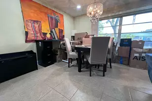 8435 NW 10th St, Plantation, FL 33322 - Photo 7