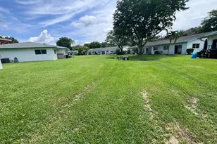 8435 NW 10th St, Plantation, FL 33322 - Photo 15