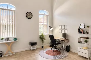 332 NW 107th Ave, Pembroke Pines, FL 33026 - Photo 3